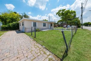 323 NW 9th St, Hallandale Beach, FL 33009, Sold 08/28/25