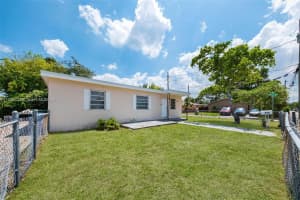 323 NW 9th St, Hallandale Beach, FL 33009, Sold 08/28/25