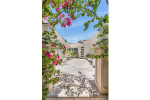 9057 Emerson Ave, Surfside, FL 33154, - MLS#A11806097