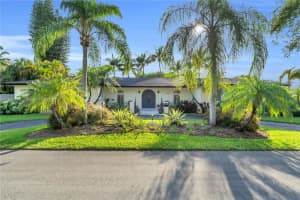 12600 SW 70th Ave, Miami, FL 33156, Sold 07/31/25