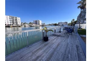 8080 Tatum Waterway Dr APT 4, Miami Beach, FL 33141, - MLS#A11806147