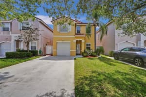 3910 Fern Forest Rd Cooper City, FL 33026 - MLS#A11806220