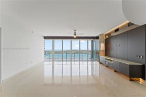 450 Alton Rd 2703 Miami Beach, FL 33139 - MLS#A11806262