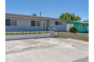 1811 SW 97th Ter 1-2, Miramar, FL 33025 - MLS#A11806297