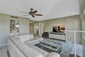 5100 Dupont Blvd APT 7J, Fort Lauderdale, FL 33308, - MLS#A11806317
