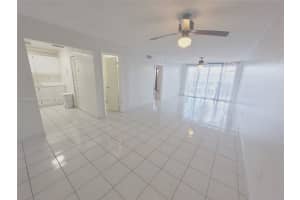 3716 Ne 168th St 302 North Miami Beach, FL 33160 - MLS#A11806353