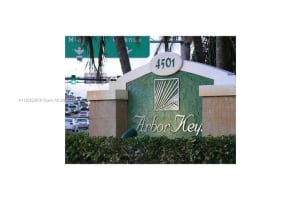 4425 Treehouse Ln B, Tamarac, FL 33319, Sold 08/01/25