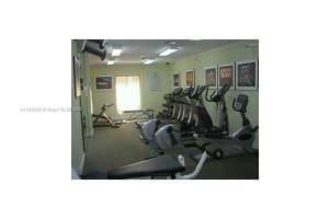 4425 Treehouse Ln B, Tamarac, FL 33319, Sold 08/01/25