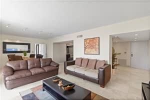 Parking lot, 18181 NE 31st Ct, Aventura, FL 33160, - MLS#A11806415