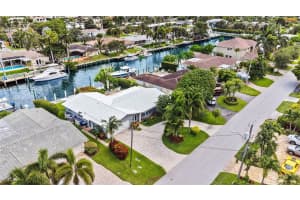 2770 Ne 8th Ct Pompano Beach, FL 33062 - MLS#A11806417