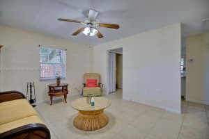 210 Joe Hilton St, Avon Park, FL 33825, Sold 07/04/25