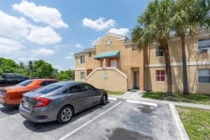 2401 Nw 56th Ave 3-202, Lauderhill