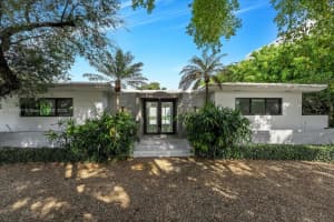 112 E 1st Ct, Miami Beach