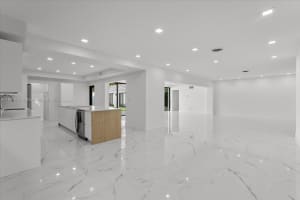 112 E 1st Ct, Miami Beach, FL 33139, - MLS#A11806507