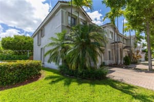 5751 NW 112th Ct, Doral, FL 33178, Sold 08/04/25
