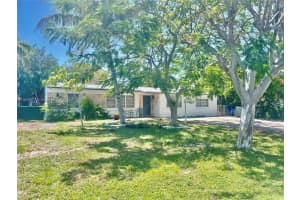 2465 NE 15th Ave, Pompano Beach, FL 33064, Sold 08/01/25