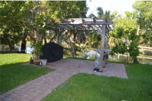 2220 NW 137th Ave, Sunrise, FL 33323 - MLS#A11806652