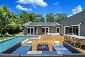 5943 Sw 62nd St South Miami, FL 33143 - MLS#A11806730