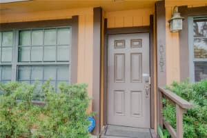 10181 E Cypress Ct, Pembroke Pines, FL 33026, Sold 10/08/25