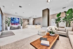 3640 Yacht Club Dr 502, Aventura