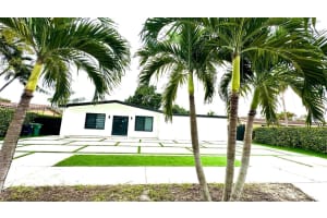 9240 Sw 57th Ter, Miami
