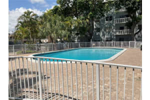 3501 Jackson St 305 Hollywood, FL 33021 - MLS#A11806946
