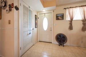 9823 S Hollybrook Lake Dr APT 105, Pembroke Pines, FL 33025, - MLS#A11806952
