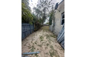 2020 SW 57th Ct, Miami, FL 33155, Sold 07/25/25