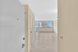 6770 Indian Creek Dr APT 10B, Miami Beach, FL 33141, - MLS#A11807025
