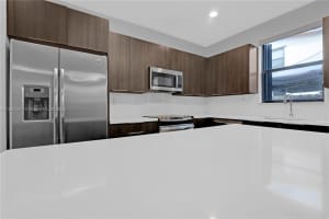 7823 NW 105th Ave, Doral, FL 33178, Sold 08/15/25