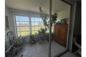 8021 Sunrise Lakes Dr N, Sunrise, FL 33322, Sold 07/25/25