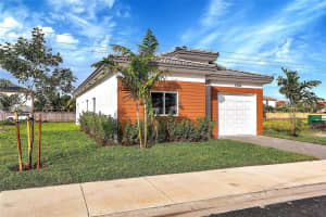 24062 SW 116th Ct, Princeton, FL 33032, - MLS#A11807109