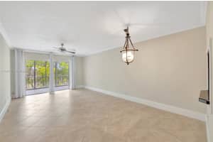1055 Country Club Dr, Margate, FL 33063, Sold 07/23/25