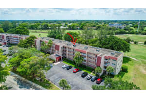 1055 Country Club Dr, Margate, FL 33063, Sold 07/23/25