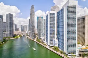 335 S Biscayne Blvd 1006, Miami