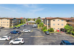 140 Royal Palm Rd 314-4, Hialeah Gardens, FL 33016 - MLS#A11807151