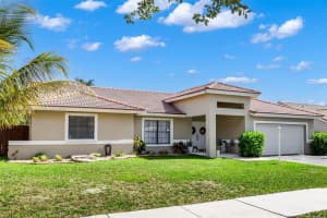 15828 Ashby Field Rd, Davie, FL 33331, Sold 07/18/25