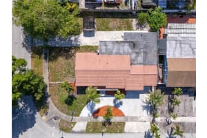 19704 Nw 48th Ct, Miami Gardens