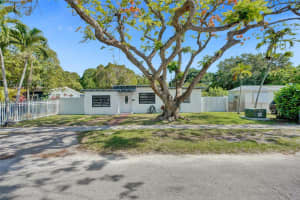 45 NW 127th St, North Miami, FL 33168, - MLS#A11807297