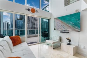 41 Se 5th St 2008 Miami, FL 33131 - MLS#A11807342