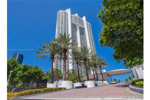 Trump Royale, 18201 Collins Ave APT 3909, Sunny Isles Beach, FL 33160, Sold 08/18/25