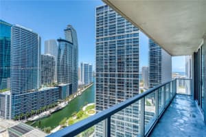 500 Brickell Ave, Miami, FL 33131, Sold 08/27/25