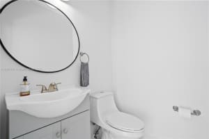 1437 NW 154th Ln, Pembroke Pines, FL 33028 Sold 10/08/25