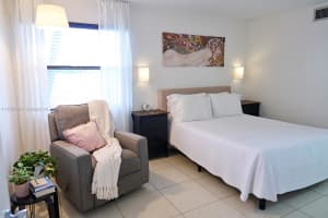 20105 NE 3rd Ct, Miami, FL 33179, Sold 09/17/25