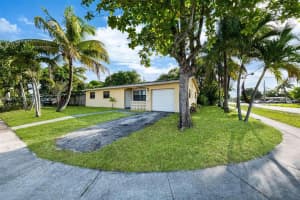 2391 Nw 63rd Ter Sunrise, FL 33313 - MLS#A11807477
