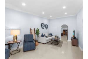 5650 W 21st Ave, Hialeah, FL 33016, Sold 08/08/25