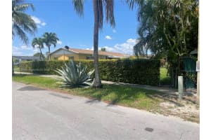 11753 SW 32nd St, Miami, FL 33175, Sold 07/23/25