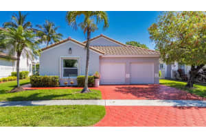 18501 NW 19th St, Pembroke Pines, FL 33029, Sold 07/01/25