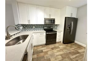 20866 NW 3rd Ln, Pembroke Pines, FL 33029 - MLS#A11807606