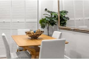 2404 NE 33rd Ave APT 14, Fort Lauderdale, FL 33305, Sold 10/16/25
